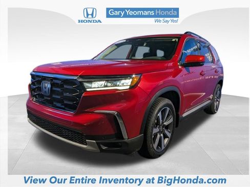 Certified 2024 Honda Pilot Touring image 11