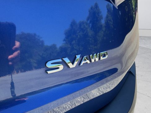 Used 2023 Nissan Rogue SV AWD/4WD image 29