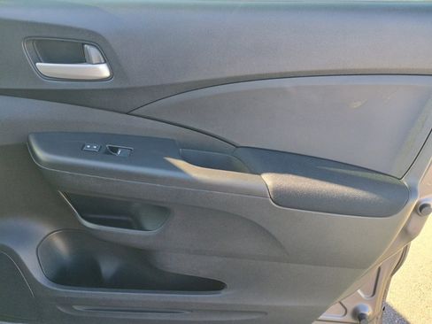 Used 2015 Honda CR-V LX image 21