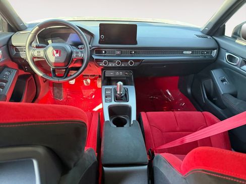 Used 2024 Honda Civic Type R image 30