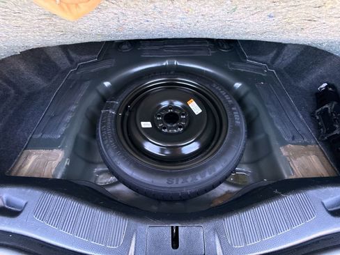 Used 2019 Ford Fusion SE image 23