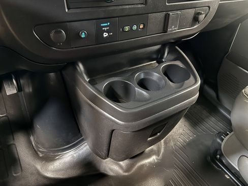 Used 2024 GMC Savana 2500 w/ Driver Convenience Package image 91
