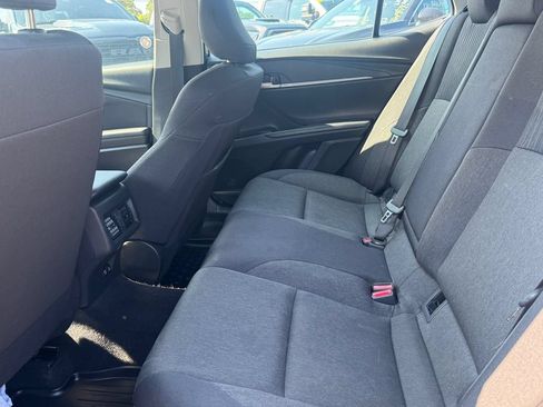 Used 2025 Toyota Camry SE FWD image 32