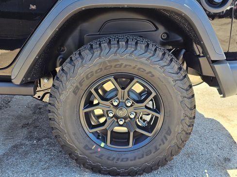 New 2026 Jeep Wrangler Unlimited Sport AWD/4WD image 9