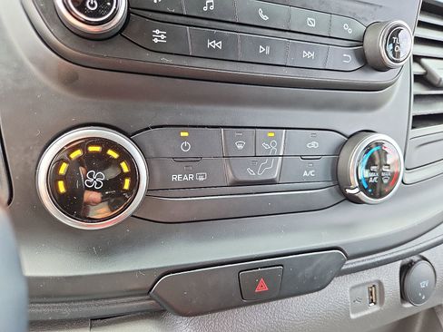 Used 2024 Ford Transit 250 Low Roof w/ Exterior Upgrade Package image 17