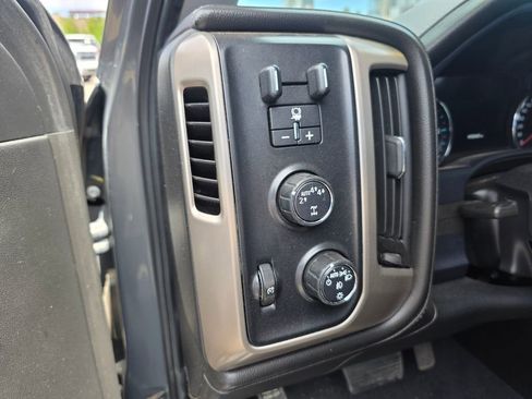 Used 2018 GMC Sierra 1500 Denali w/ Denali Ultimate Package AWD/4WD image 16