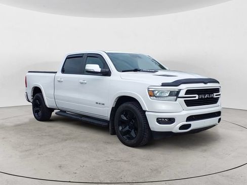 Used 2022 RAM 1500 Laramie w/ Sport Appearance Package AWD/4WD image 3