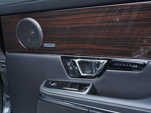 Used 2015 Jaguar XJ L Portfolio AWD/4WD image 61