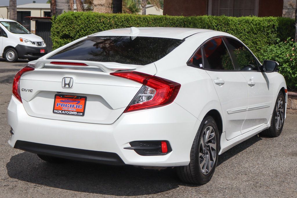 Used 2018 Honda Civic EX image 9