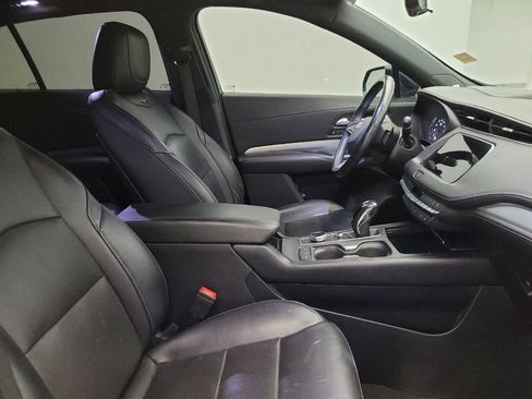 Used 2019 Cadillac XT4 Premium Luxury FWD image 21