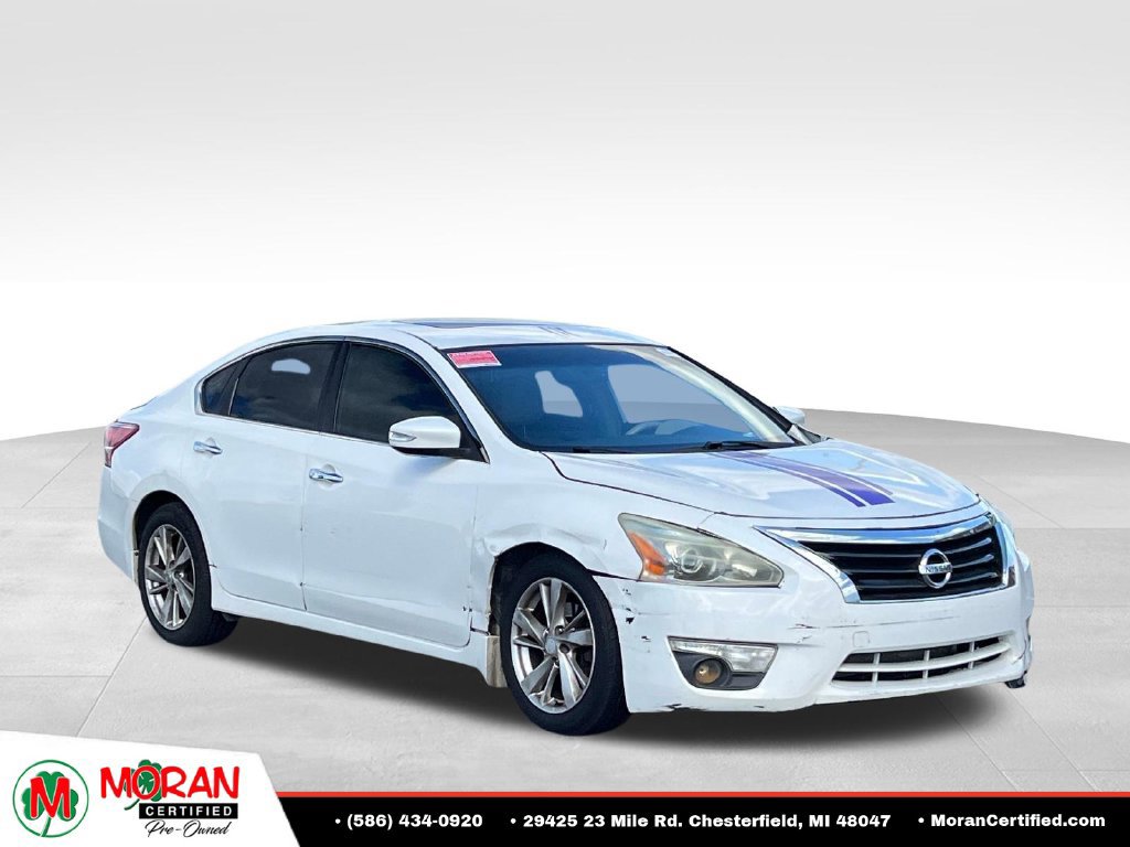 Used 2013 Nissan Altima 2.5 SL w/ 2.5 Moonroof Pkg FWD image 7