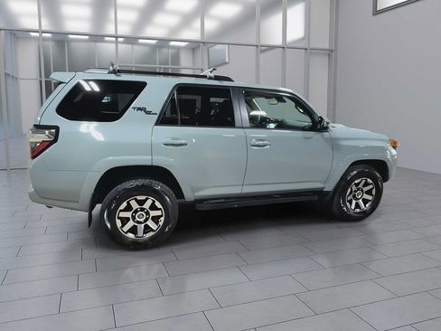 Used 2023 Toyota 4Runner TRD Off-Road Premium w/ Moonroof Package AWD/4WD image 2