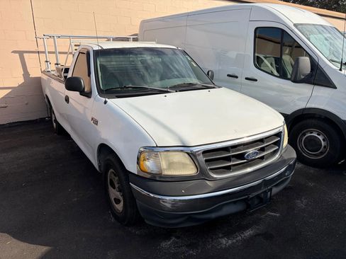 Used 1999 Ford F150 2WD Regular Cab image 2