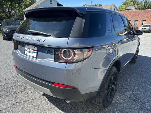 Used 2018 Land Rover Discovery Sport HSE AWD/4WD image 5