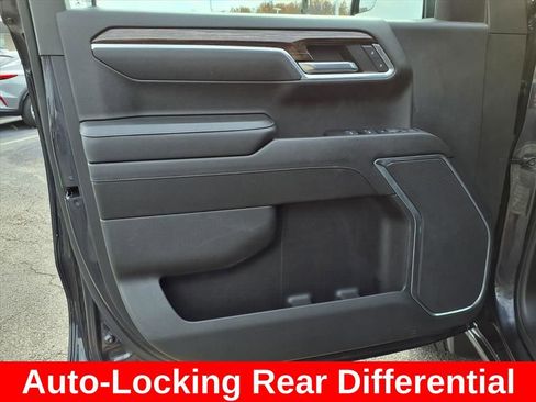 Used 2022 GMC Sierra 1500 Elevation w/ LPO, Elevation Black Package image 20