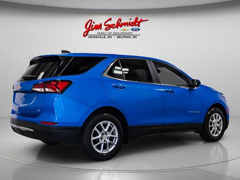 Used 2024 Chevrolet Equinox LT w/ LPO, Floor Liner Package FWD image 6