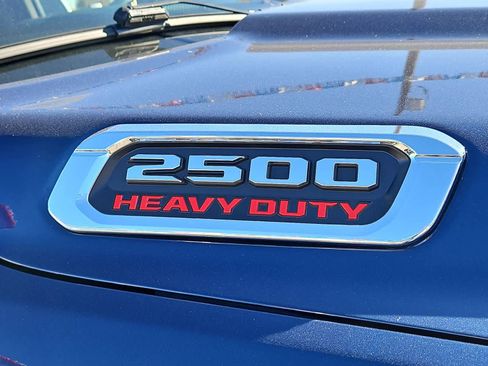 Used 2022 RAM 2500 Tradesman w/ Chrome Appearance Group image 14