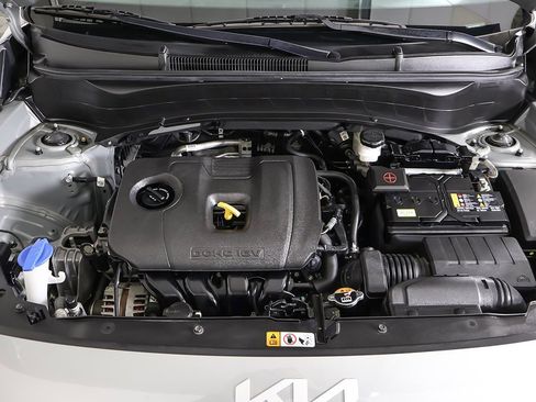 Used 2023 Kia Seltos EX image 20