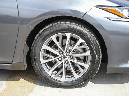 Used 2023 Lexus ES 350 FWD image 10