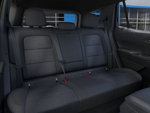 New 2026 Chevrolet Equinox LT FWD image 17