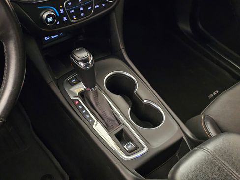 Used 2019 Chevrolet Equinox Premier image 19