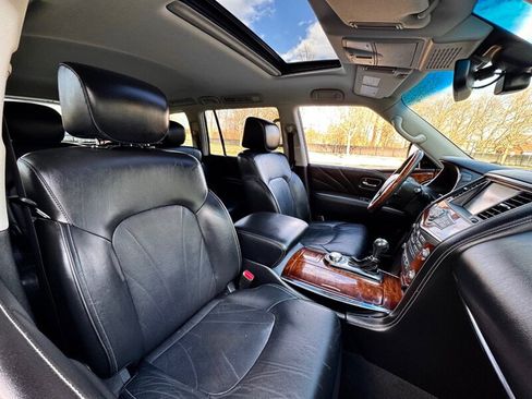 Used 2017 INFINITI QX80 4WD image 22