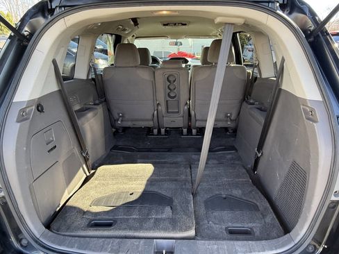 Used 2016 Honda Odyssey SE image 18