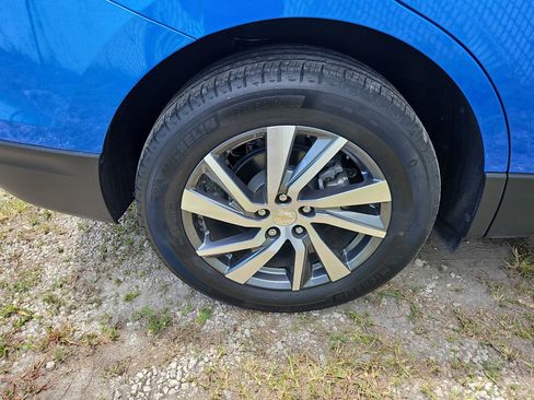 Used 2024 Chevrolet Equinox LT FWD image 6