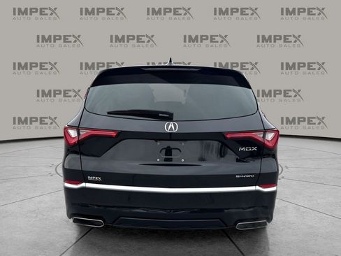 Used 2023 Acura MDX SH-AWD image 4