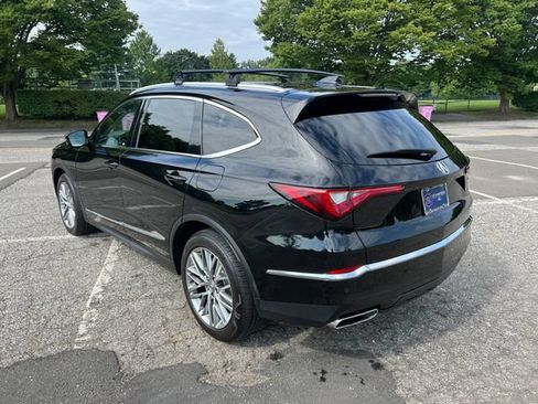 Used 2023 Acura MDX w/ Advance Package AWD/4WD image 7
