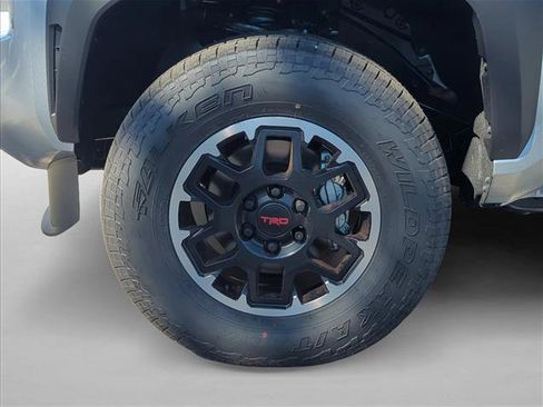 New 2025 Toyota Tacoma TRD Off-Road image 9