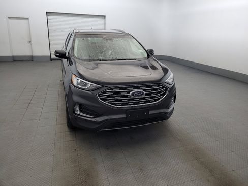 Used 2019 Ford Edge SEL w/ Equipment Group 201A AWD/4WD image 14
