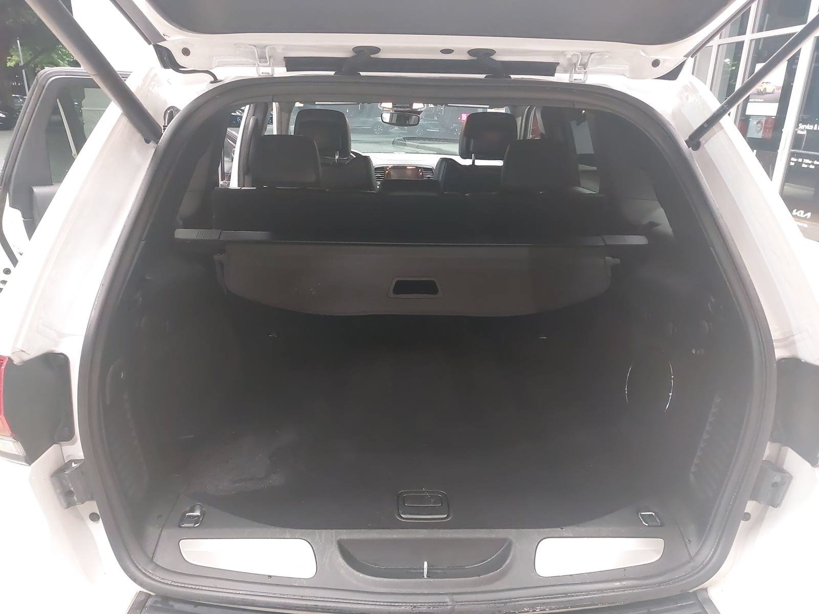 Used 2019 Jeep Grand Cherokee High Altitude AWD/4WD image 12