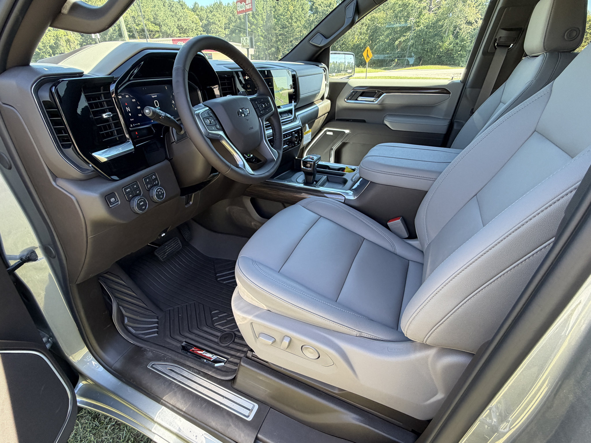 New 2026 Chevrolet Silverado 1500 RST w/ Safety Package AWD/4WD image 11