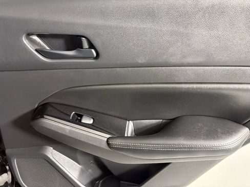 Used 2023 Nissan Altima 2.5 SV image 15