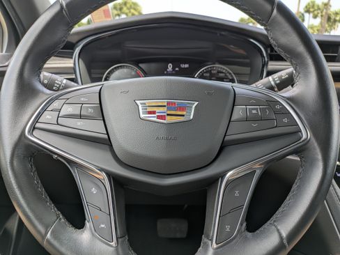 Certified 2023 Cadillac XT5 Luxury FWD image 23