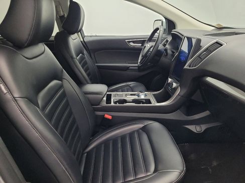 Used 2024 Ford Edge SEL image 21