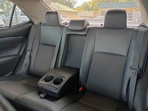 Used 2019 Toyota Corolla SE image 19