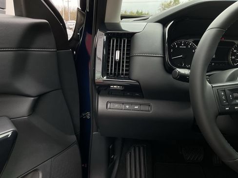 New 2026 Nissan Pathfinder SV FWD image 26