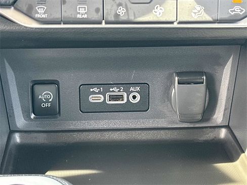 New 2025 Nissan Sentra SV w/ All-Weather Package image 16