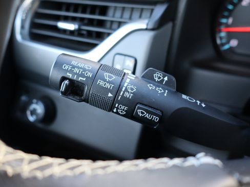 Used 2019 Chevrolet Tahoe LT image 23