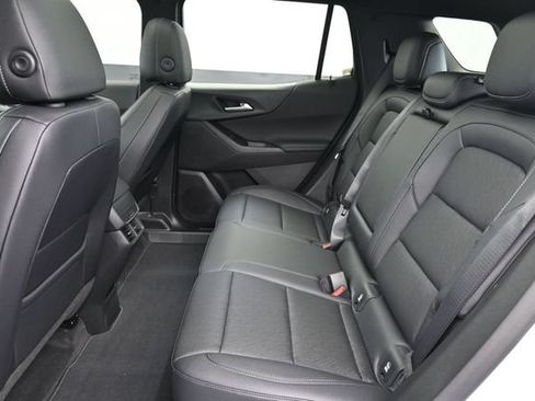 New 2026 Chevrolet Equinox LT w/ Convenience Package II FWD image 21
