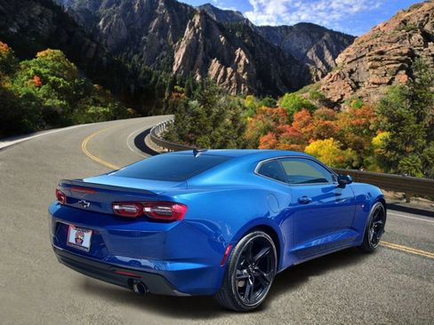 Used 2023 Chevrolet Camaro LT RWD image 3