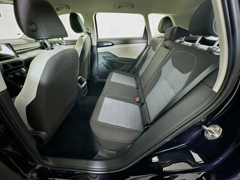 Used 2025 Volkswagen Taos S image 26