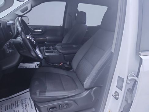 Used 2019 GMC Sierra 1500 SLE w/ SLE Value Package image 11