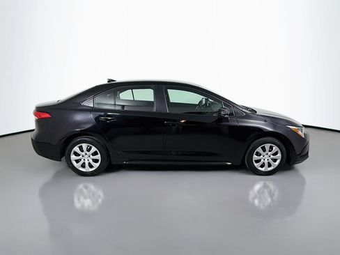 Used 2024 Toyota Corolla LE FWD image 5