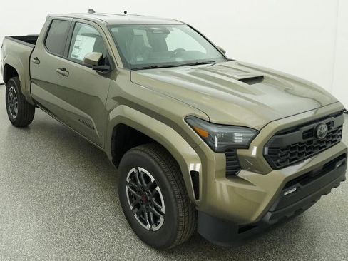 New 2026 Toyota Tacoma TRD Sport RWD image 13