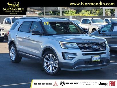 Used 2017 Ford Explorer XLT w/ Equipment Group 202A
