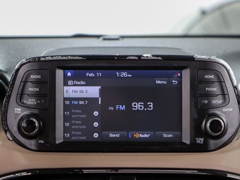 Used 2020 Hyundai Santa Fe SEL image 17