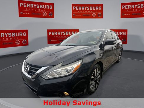 Used 2016 Nissan Altima 2.5 SL w/ 2.5 Technology Package image 1